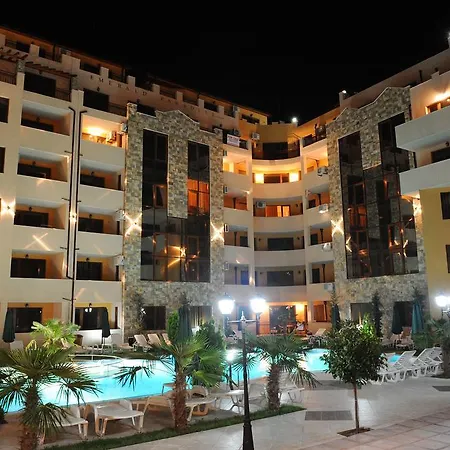 Emerald Apartment